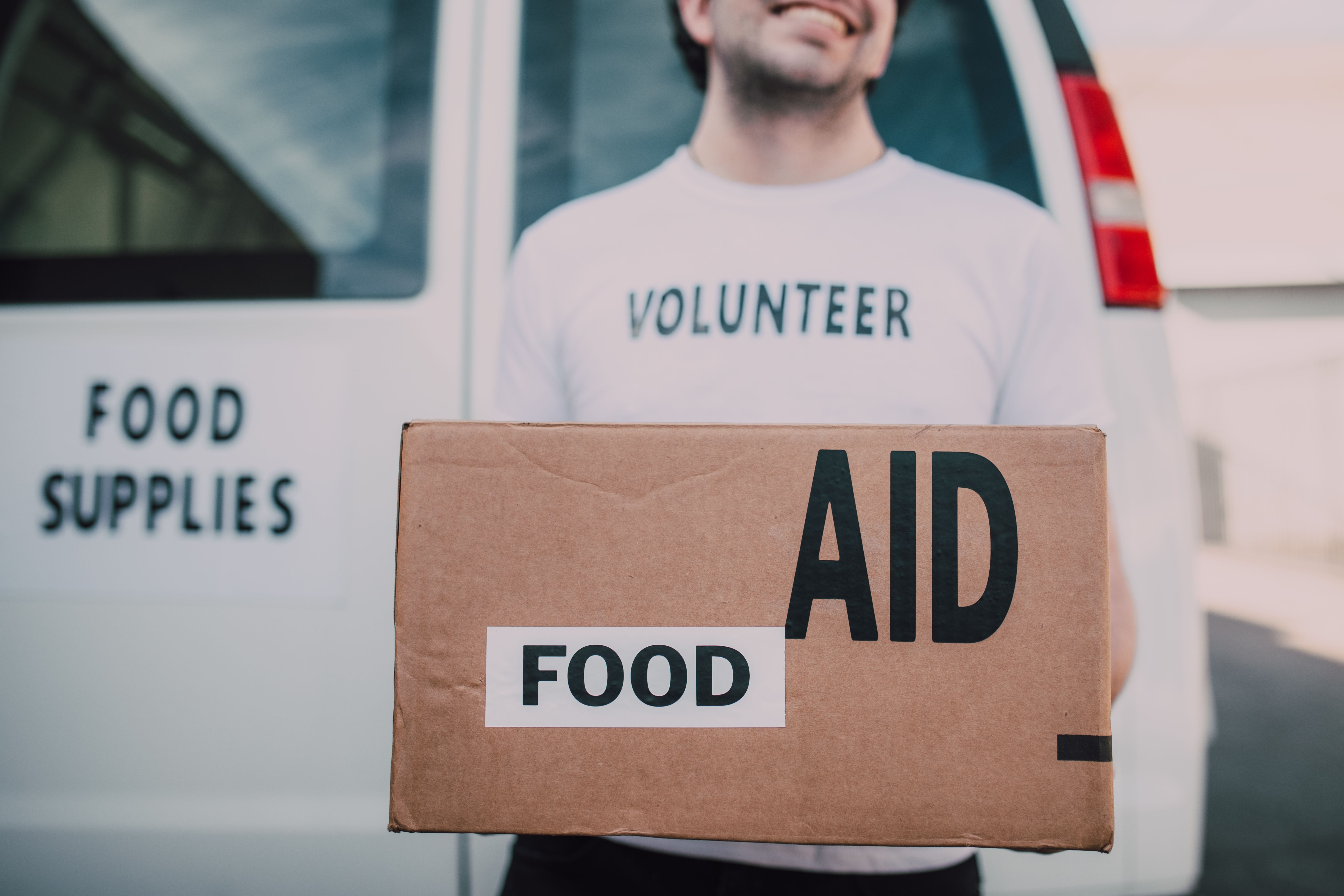 Mindron Charity Foundation meal distribution for poor families